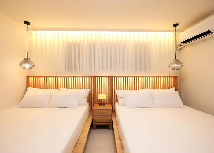 Villa 청담동, 명품거리, 청담역, 압구정로데오, 성형 병원, 한강공원, 강남도심, 발마사지기, 에어드레서, 무료주차