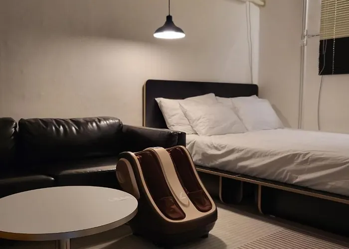 청담동, 명품거리, 청담역, 압구정로데오, 성형 병원, 한강공원, 강남도심, 발마사지기, 에어드레서, 무료주차 Villa